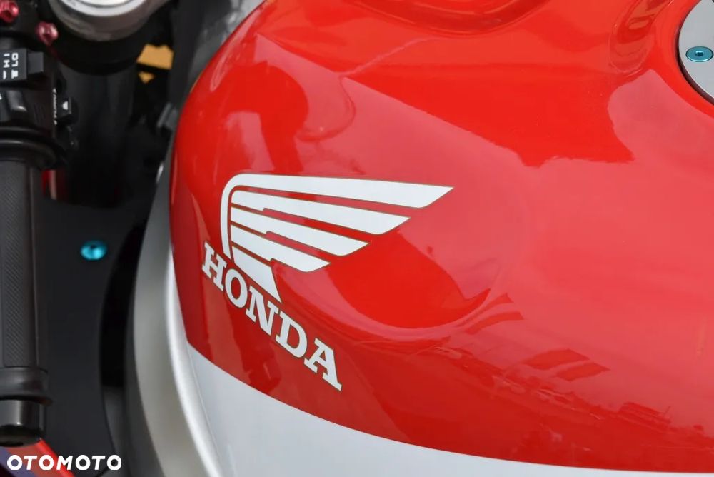 Honda CBR - 23