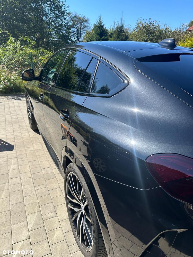 BMW X6M - 24
