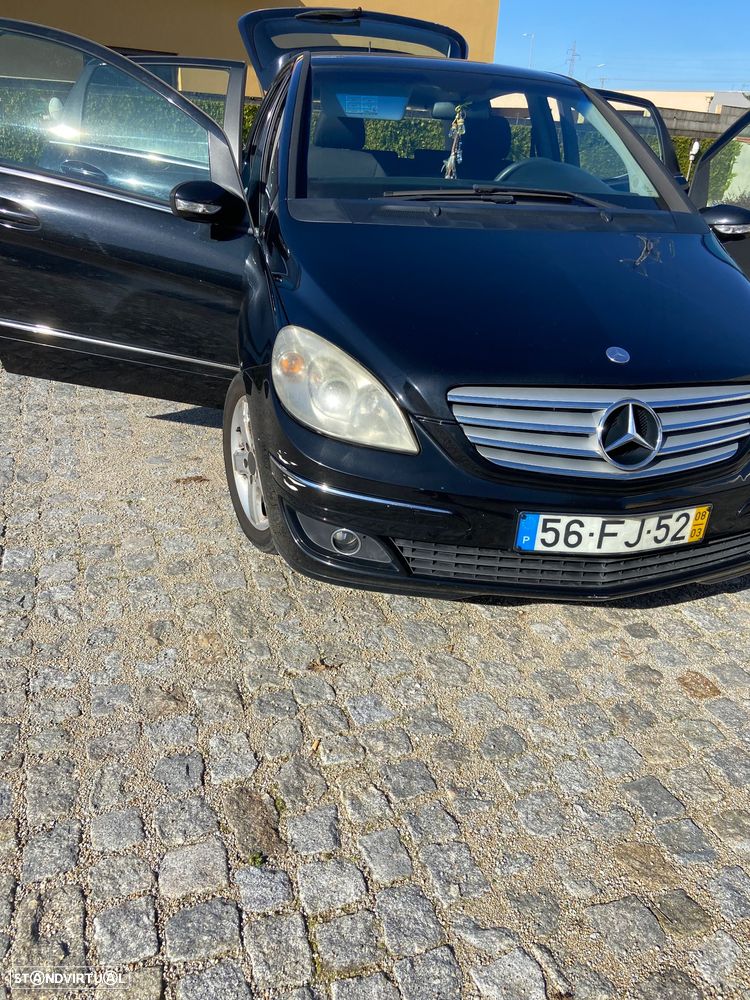 Mercedes-Benz B 150 Standard - 14