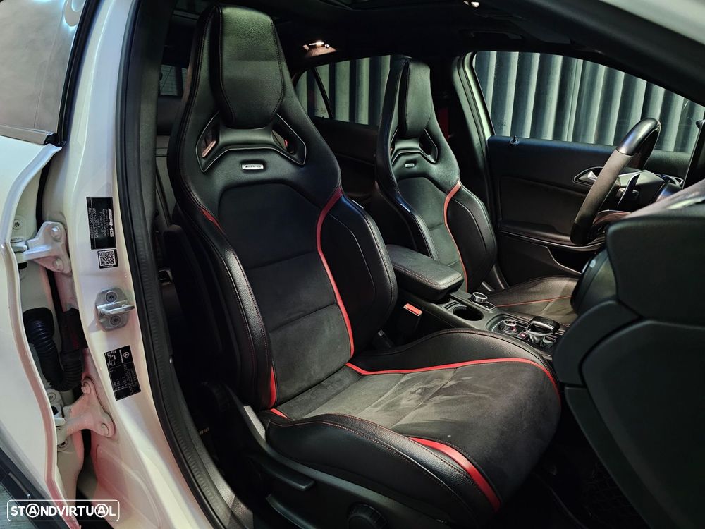 Mercedes-Benz GLA 45 AMG 4Matic Speedshift 7G-DCT - 21