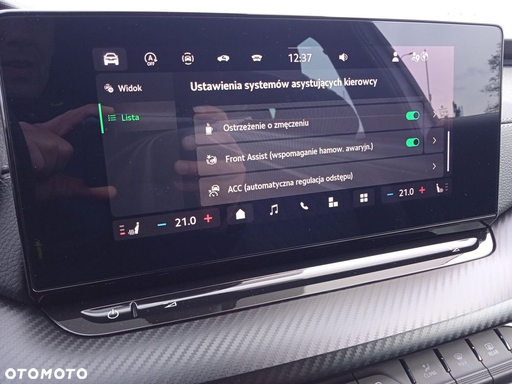 Skoda Octavia 2.0 TDI Sportline DSG - 28