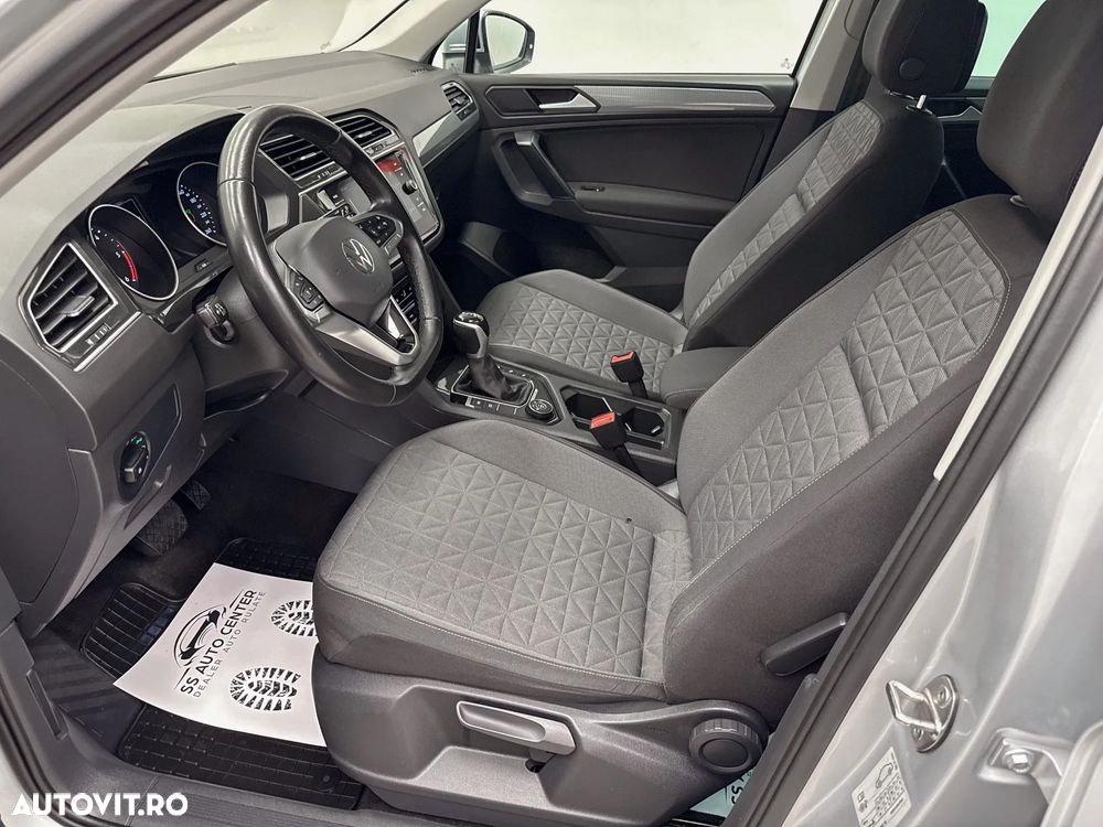 Volkswagen Tiguan 2.0 TDI SCR 4MOTION DSG Life - 24