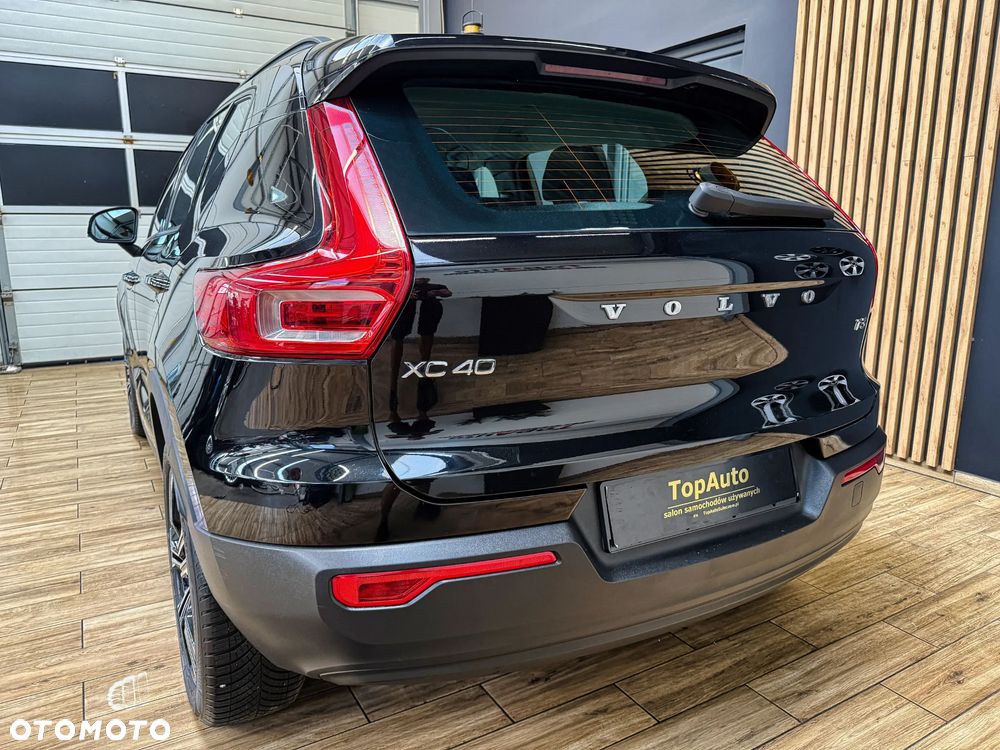 Volvo XC 40 T3 Momentum - 9