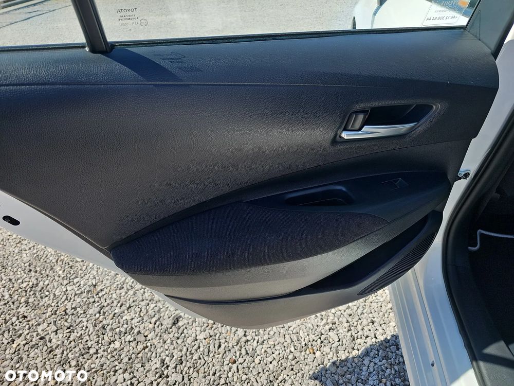 Toyota Corolla 1.8 Hybrid Comfort - 26