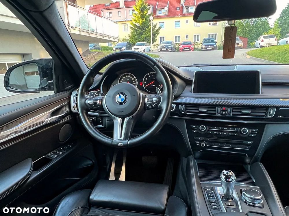BMW X6M - 8