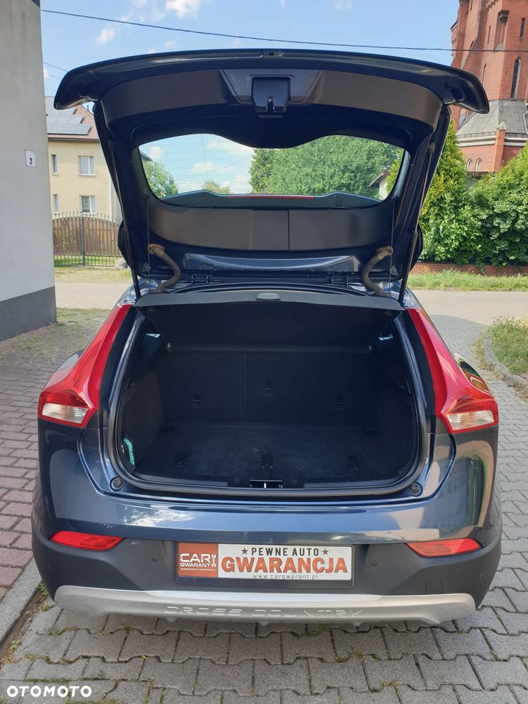 Volvo V40 Cross Country D2 Plus - 37