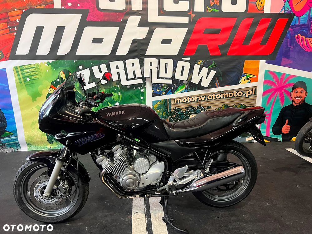 Yamaha XJ - 3