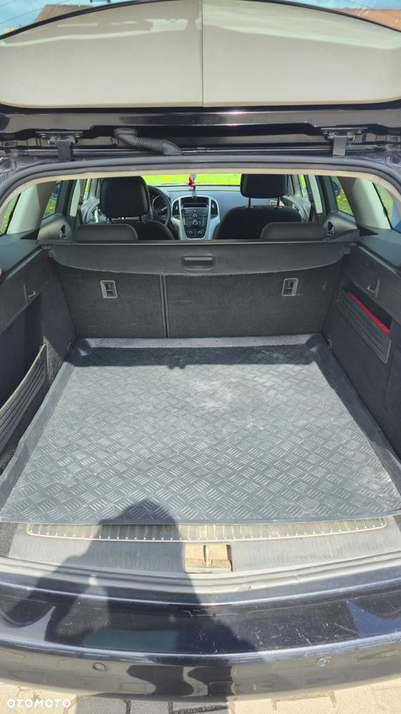 Opel Astra 2.0 CDTI Sport - 24