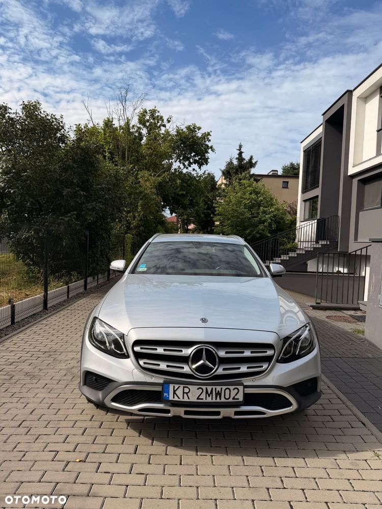 Mercedes-Benz Klasa E 220 d 4-Matic AMG - 4