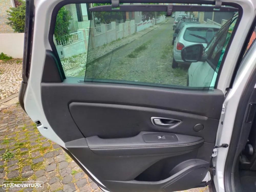 Renault Grand Scénic 1.5 dCi Bose Edition EDC SS - 8