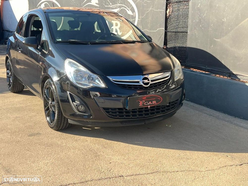 Opel Corsa 1.2 Black Edition - 20