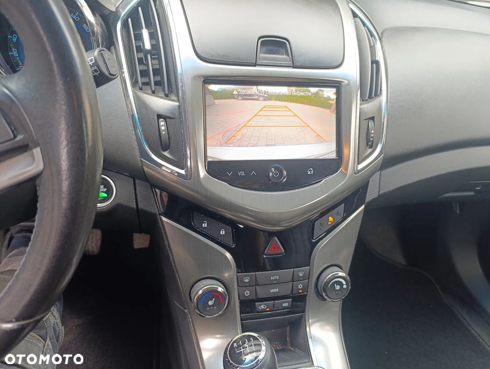 Chevrolet Cruze 1.4 T LTZ - 16