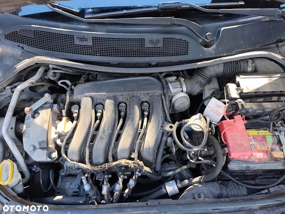 Renault Megane 1.6 16V Confort Dynamique - 9