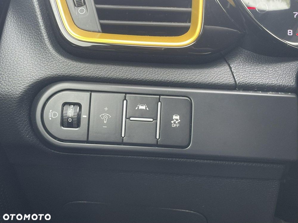 Kia XCeed 1.5 T-GDI Business Line - 25