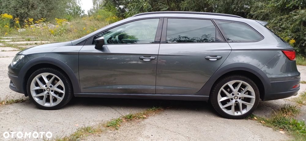 Seat Leon 1.8 TSI Start&Stop DSG XCELLENCE - 17