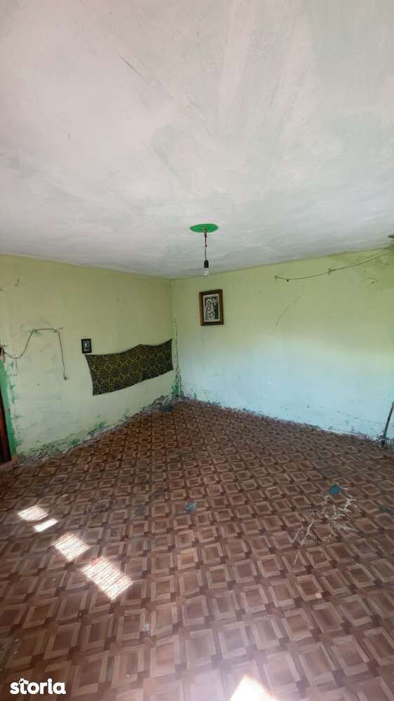 Casa de vanzare in Balcaciu + Teren suplimentar - Imagine principală: 5/6