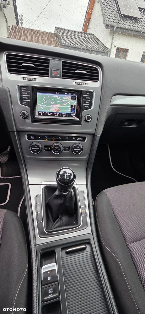 Volkswagen Golf 1.6 TDI BMT Trendline - 26