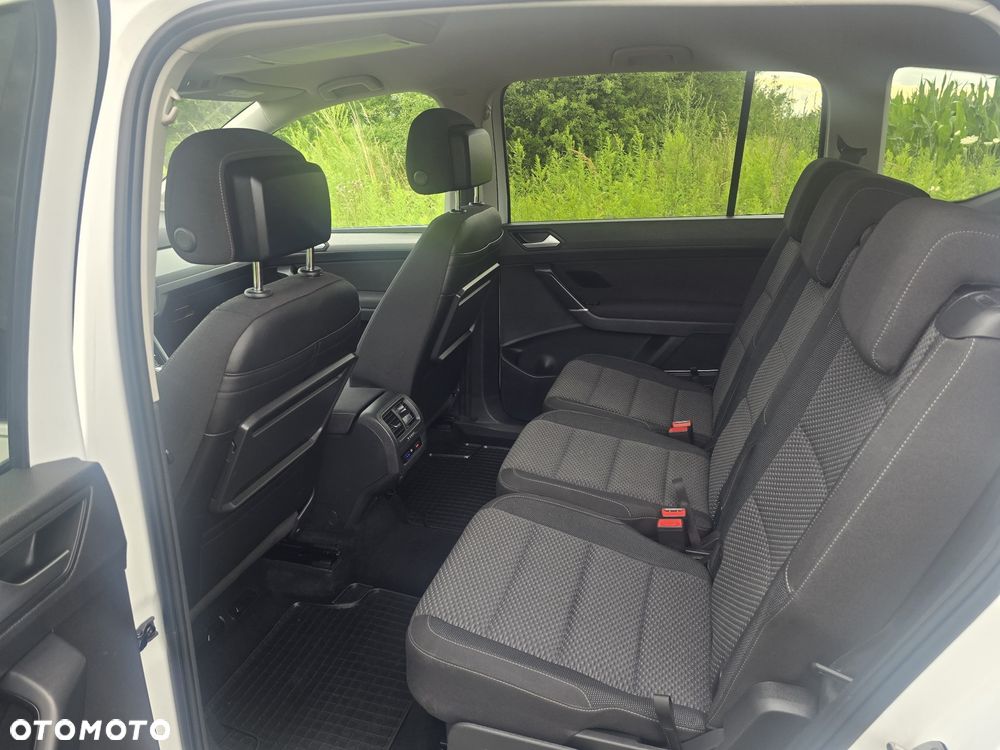 Volkswagen Touran 1.5 TSI EVO Comfortline DSG - 17