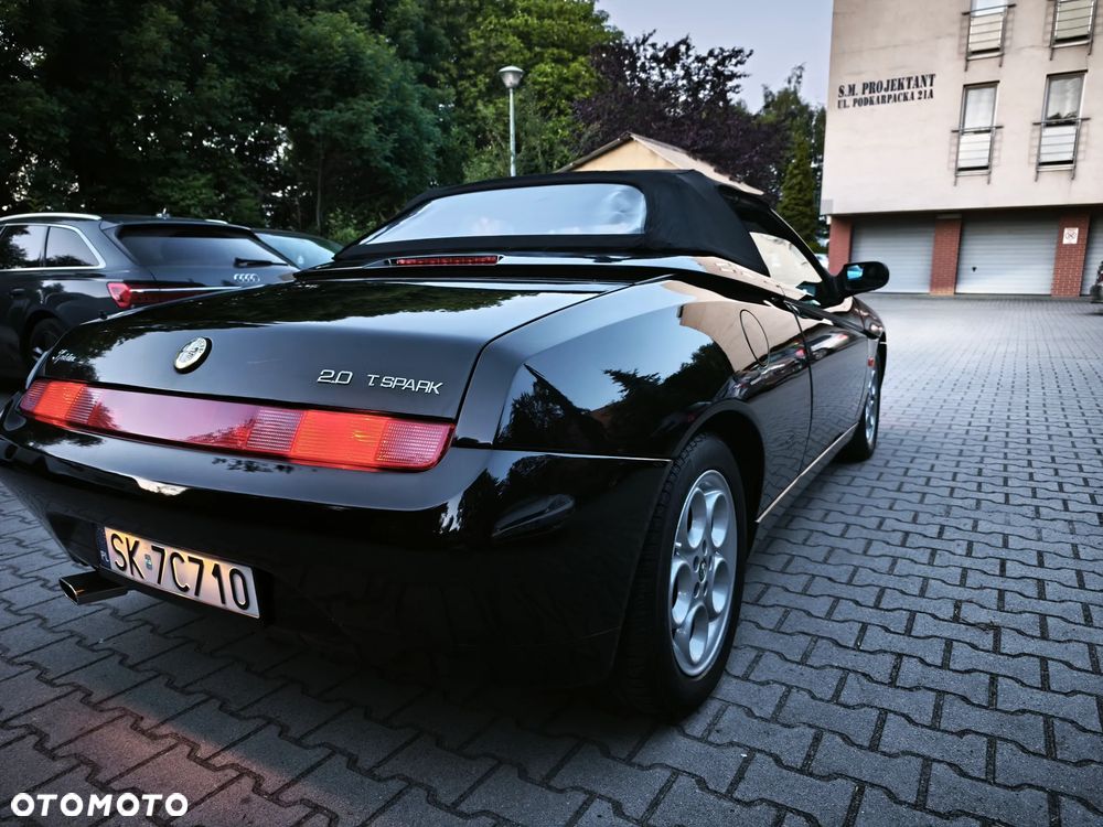 Alfa Romeo Spider - 8