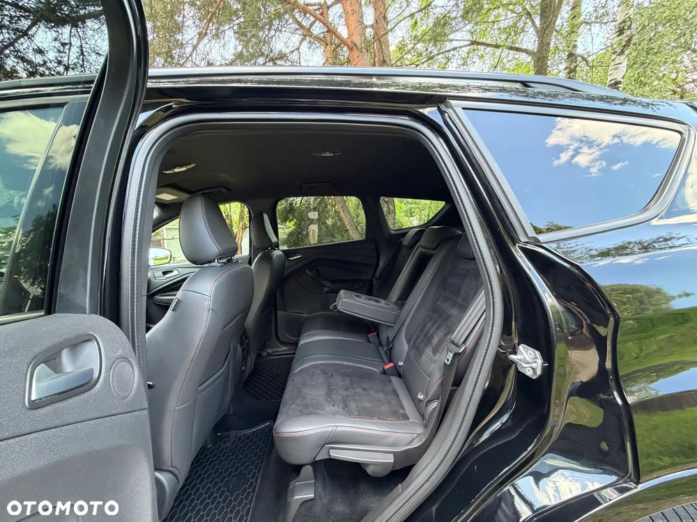 Ford Kuga 1.5 EcoBoost 4x4 ST-Line - 23