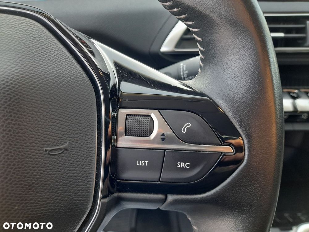 Peugeot 3008 1.2 PureTech Active Pack S&S - 14