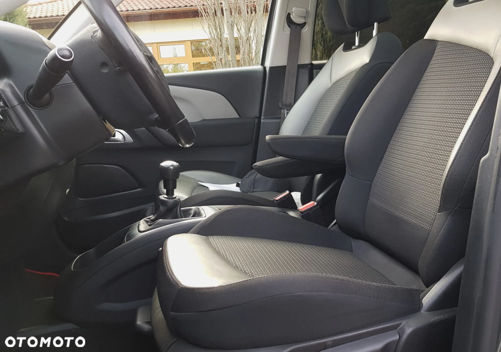Citroën C4 Picasso 1.6 e-HDi Exclusive - 19