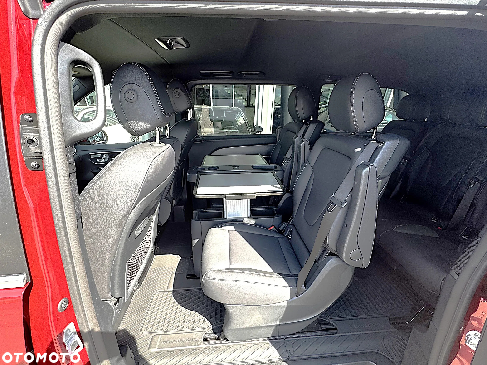 Mercedes-Benz Klasa V 300 d 4-Matic Avantgarde 9G-Tronic (d³ugi) - 18