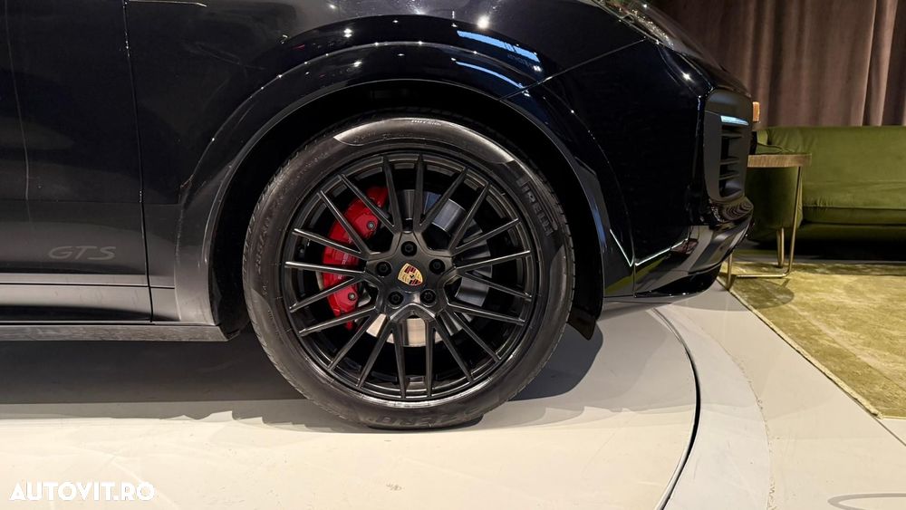 Porsche Cayenne Coupe GTS Tiptronic S - 14