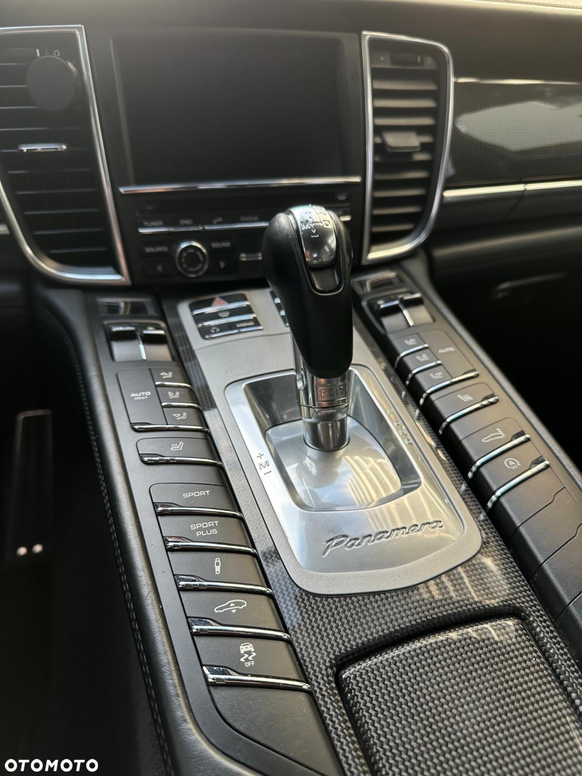 Porsche Panamera Turbo - 5