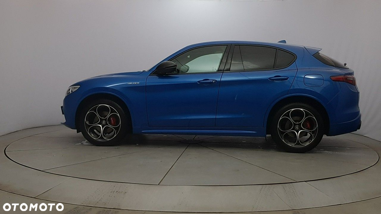 Alfa Romeo Stelvio - 4