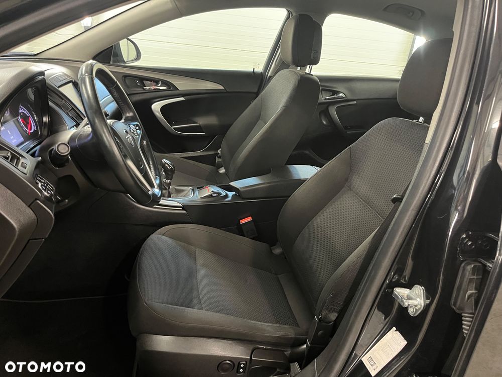 Opel Insignia 2.0 CDTI Design Edition - 16
