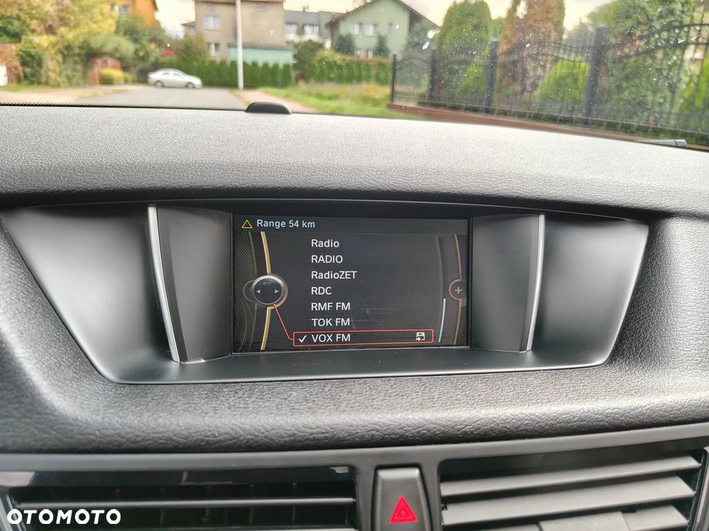 BMW X1 sDrive16d xLine - 24