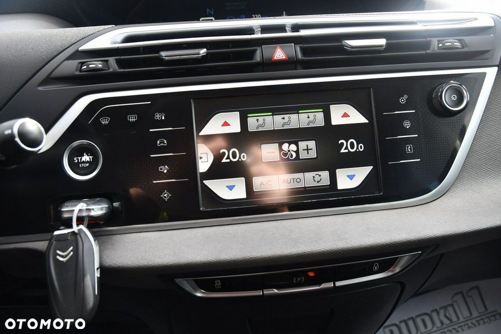 Citroën C4 Picasso - 25