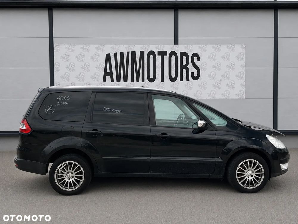 FORD GALAXY 2008 *SAMOCHÓD NA CZĘŚCI* 6066 Panther Black (Metallic)  MASKA, LAMPA, DRZWI, LUSTERKO, ZDERZAK, GRILL, BŁOTNIK, KLAPA, BELKA, DESKA, FOTELE, KANAPA, ĆWIARTKA KIEROWNICA, TARCZE, ZACISKI, ZAWIESZENIE, KOMPLETNY PRZÓD, KOMPLETNY TYŁ, LICZNIK, ZEGARY, PRAWE LEWE PRZÓD TYŁ - 1