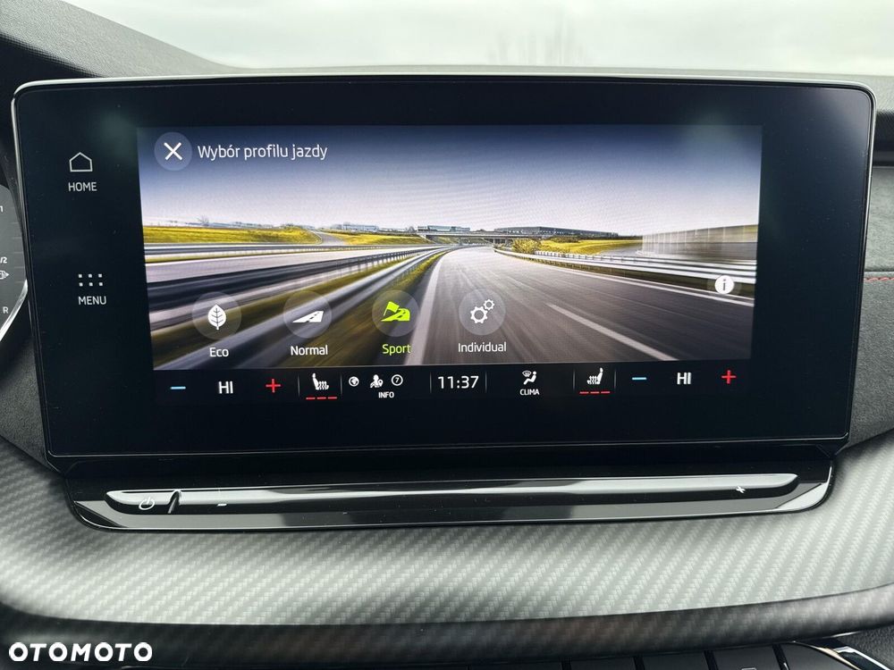 Skoda Octavia 2.0 TDI RS DSG - 32