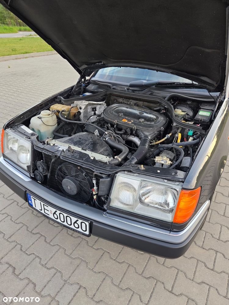 Mercedes-Benz W124 (1984-1993) ver-260-se - 39