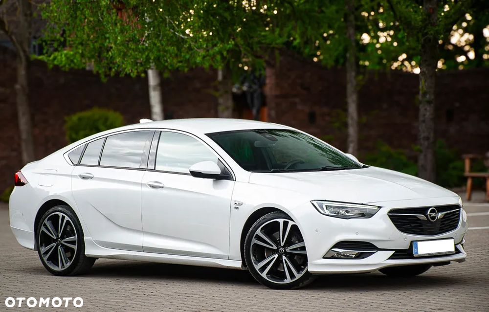 Opel Insignia 2.0 Direct Inj Trb 4x4 Business Innovation - 4
