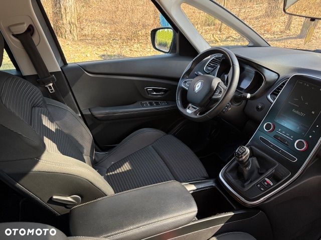 Renault Scenic - 19