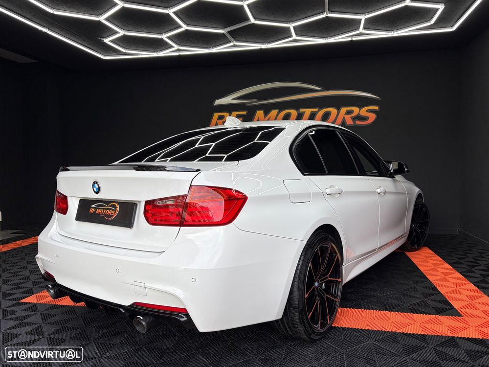 BMW 320 d xDrive Pack M - 33