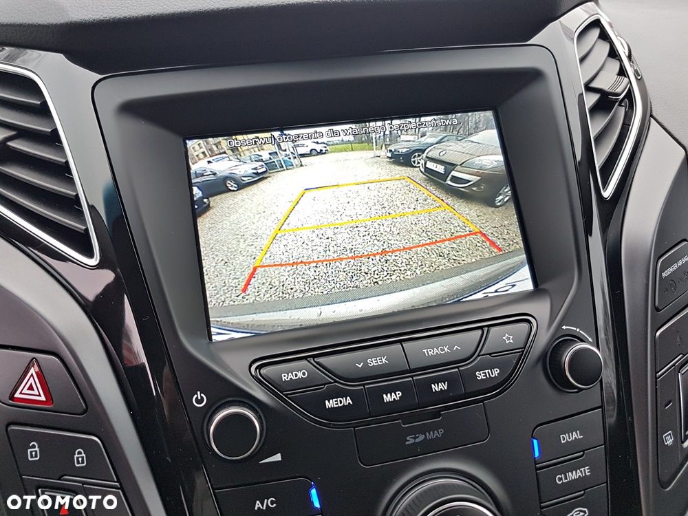 Hyundai i40 Kombi blue 1.6 CRDi DCT Space Plus - 25