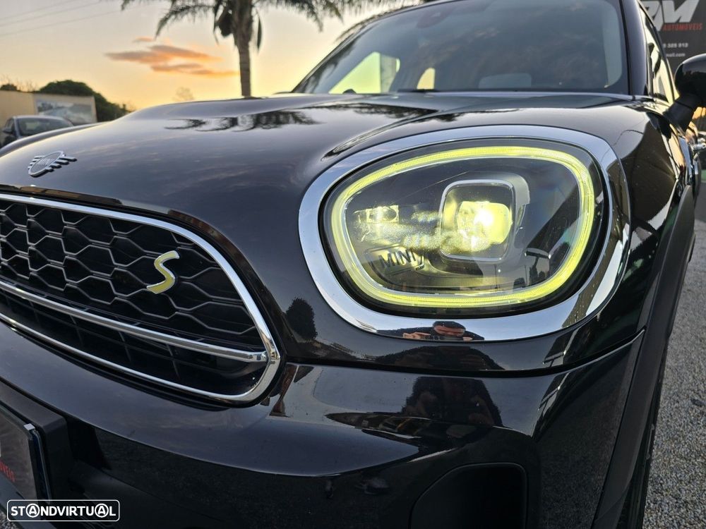 MINI Countryman Cooper SE Premium Essential Auto - 9