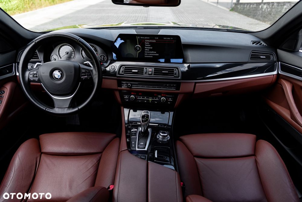 BMW Seria 5 535d xDrive Sport-Aut - 27