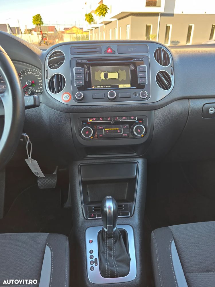 Volkswagen Golf Plus 1.2 TSI DSG Life - 12