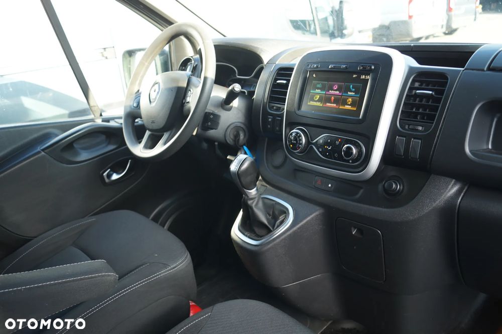 Renault Trafic - 31