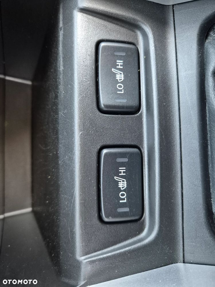 Suzuki Vitara 1.6 Premium 2WD - 18