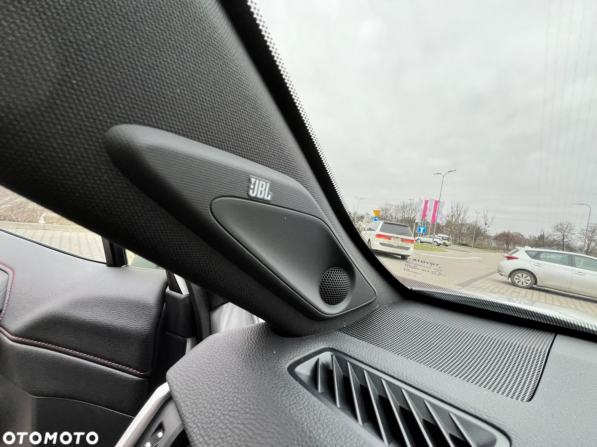 Toyota RAV4 - 21