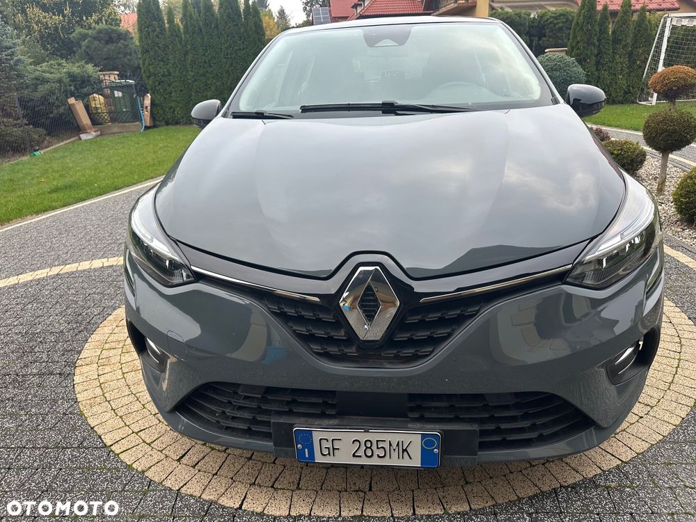 Renault Clio - 2