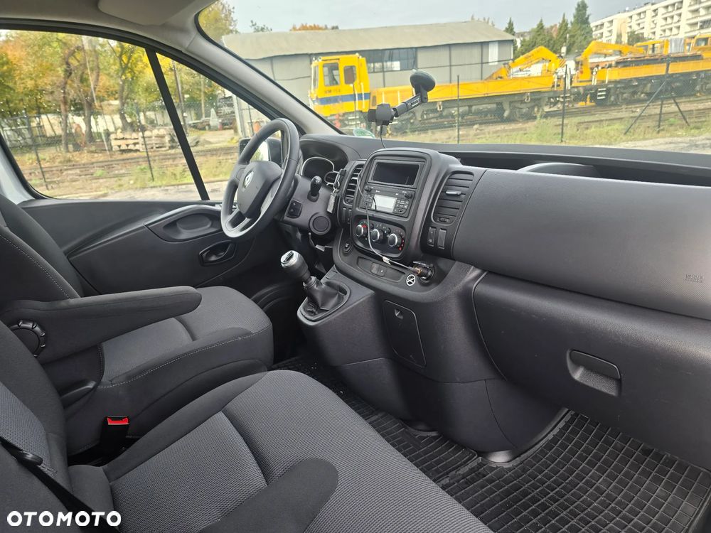 Renault Trafic - 6
