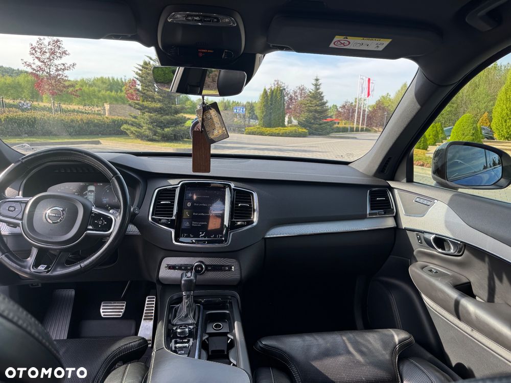 Volvo XC 90 D5 AWD R-Design 7os - 10