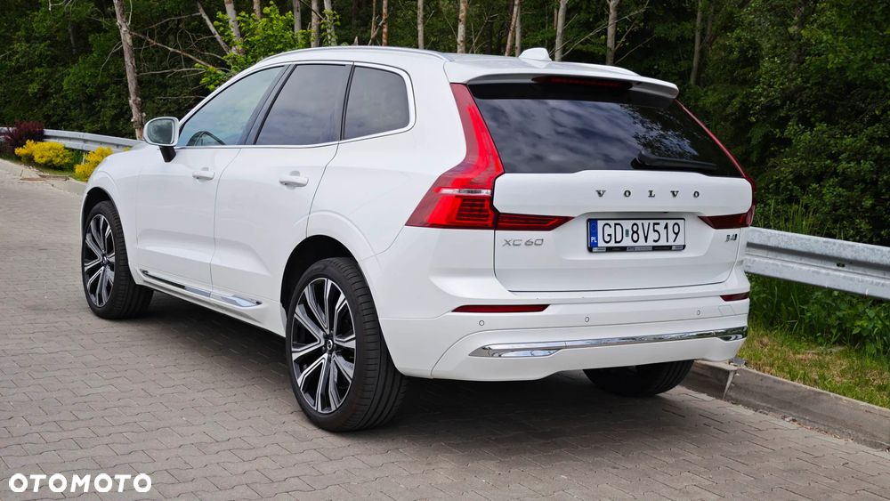 Volvo XC 60 B4 D AWD Inscription - 3